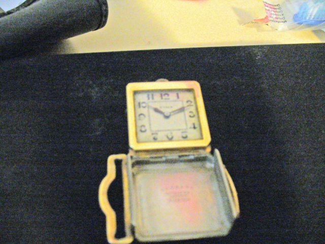 this is the watch when open